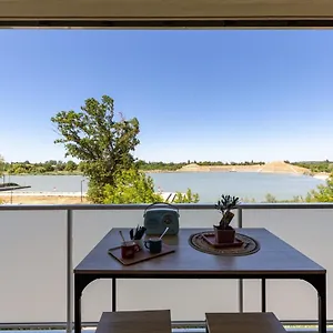 Bord Lac, Climatisé Proche Avignon, Plage, Wave Island&spirou Monteux